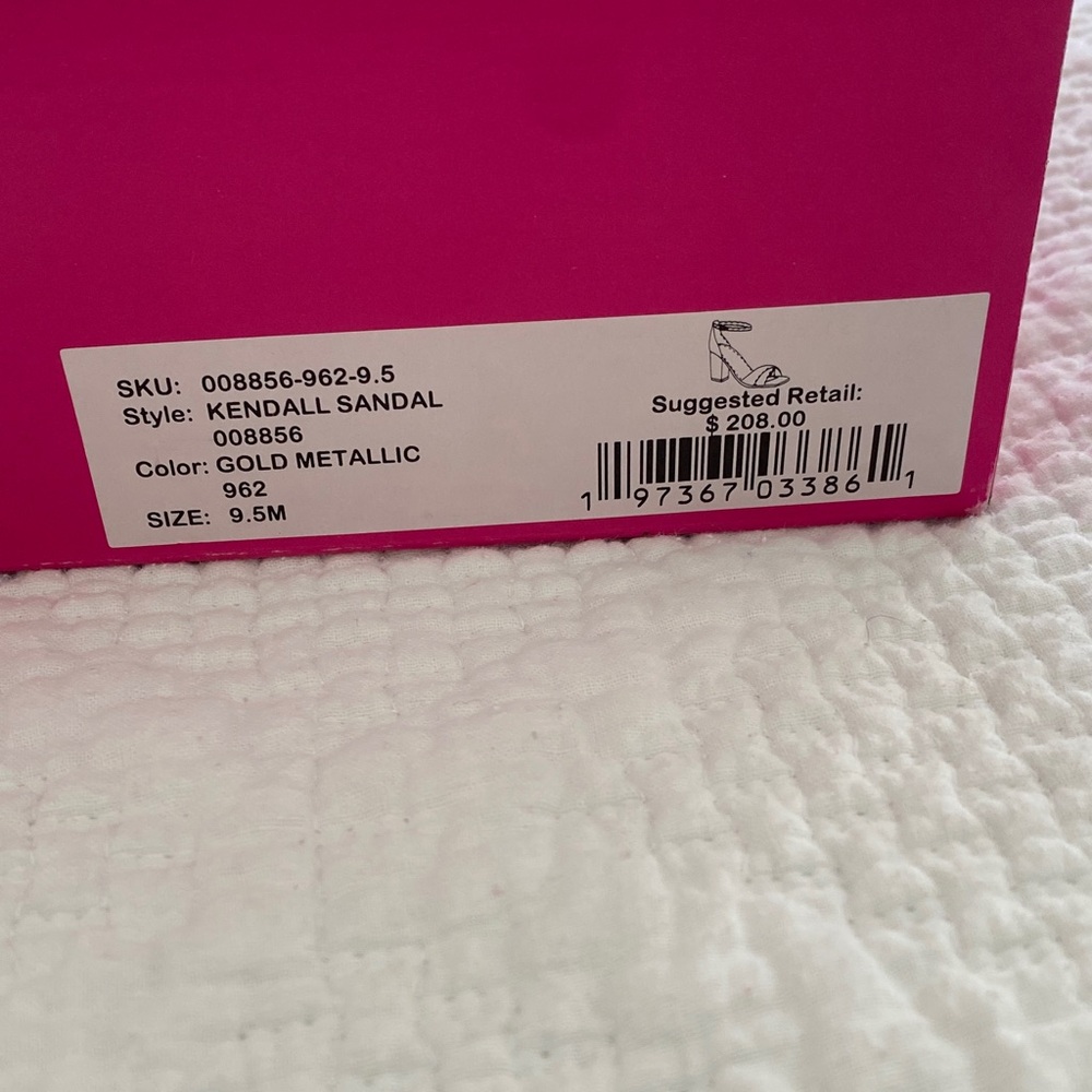 Lilly Pulitzer Metallic Gold Heels - Picture 3 of 7